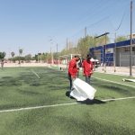 Dan mantenimiento a canchas en la unidad deportiva Torreón