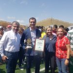 Inaugura gobernador Miguel Riquelme cancha de Fútbol en Piedras Negras