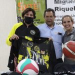 Entregan uniformes a equipos representativos del Tecnológico de la Laguna