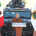Presente Alina Garza en la entrega de 30 patrullas por parte del gobernador Miguel Ángel Riquelme
