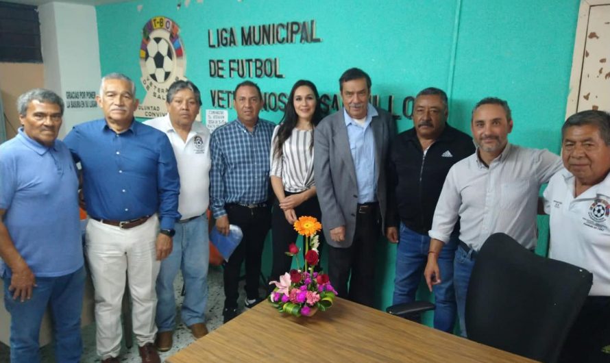 Celebra 41 años la liga municipal de Fútbol de veteranos de Saltillo.