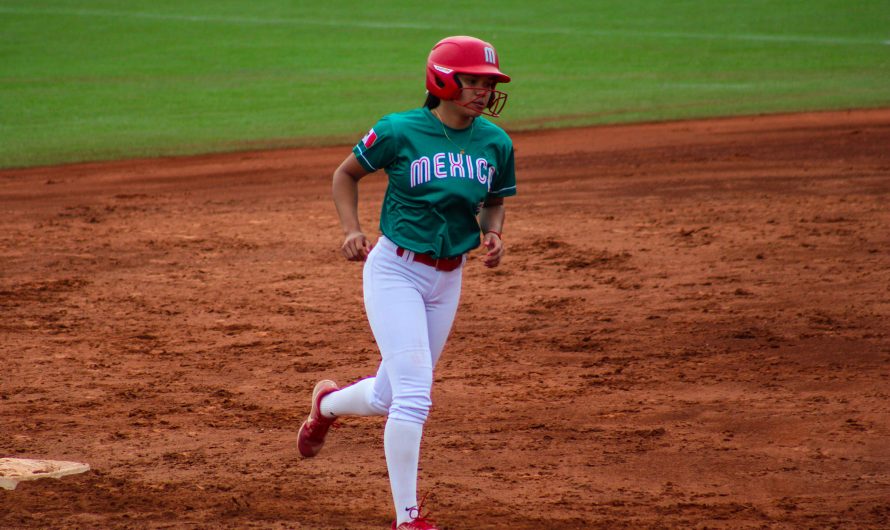 Racci Miranda y México avanzan a la super ronda del sóftbol en Santiago 2023