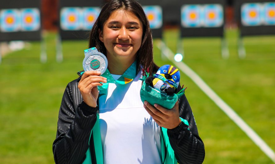Ángela Ruiz consigue plata por equipos en Santiago 2023