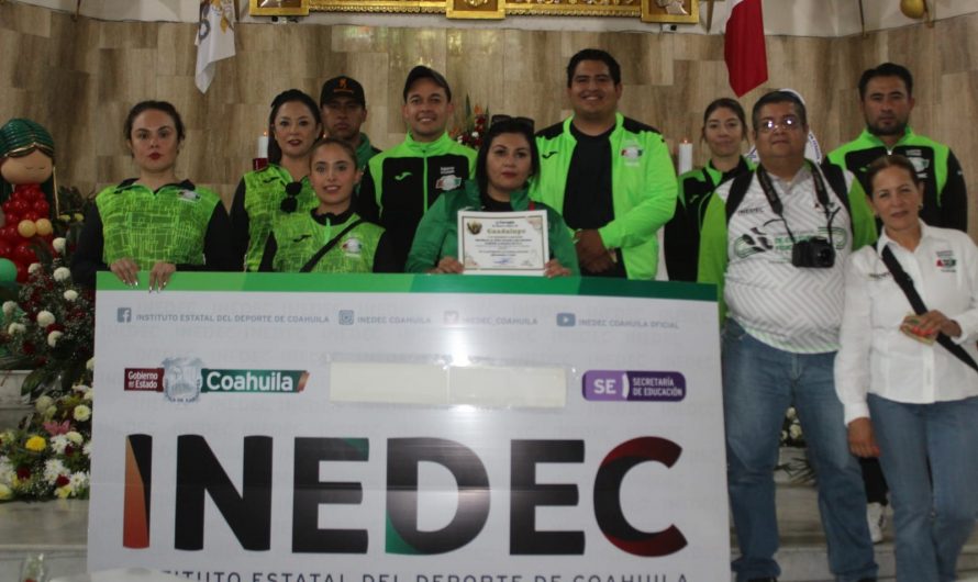 Personal de INEDEC región laguna rinde homenaje a la Virgen De Guadalupe