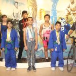 Niños coahuilenses celebran el día del niño practicando deporte